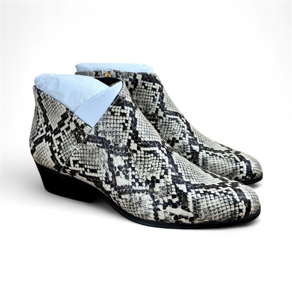 Aerosoles Boots Womens 5.5M Natural Snake Print Cayu Side Zip Block Heel‎ Bootie